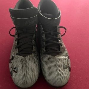 Under Armour men’s baseball cleats